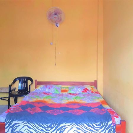Spot On 2969 Hotel Citra Ayu Labuhan Екстериор снимка