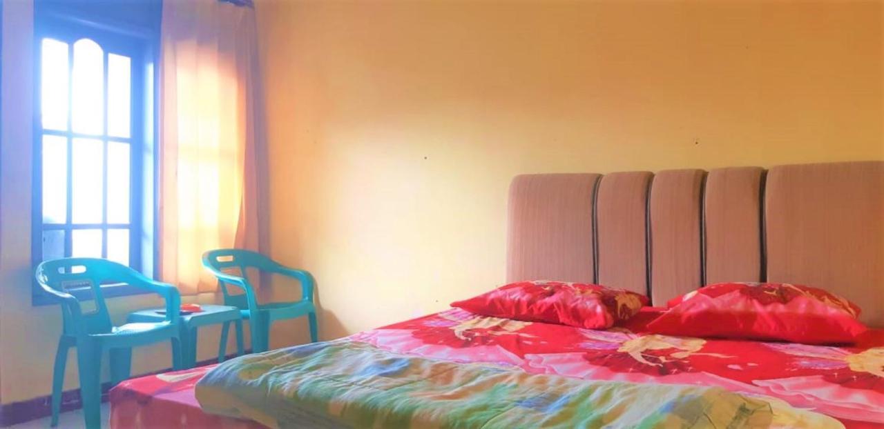 Spot On 2969 Hotel Citra Ayu Labuhan Екстериор снимка